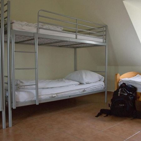 Wanderlust Hostel Floersheim am Main Экстерьер фото