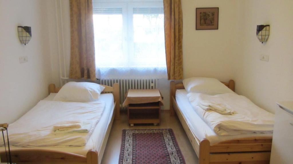 Wanderlust Hostel Floersheim am Main Номер фото